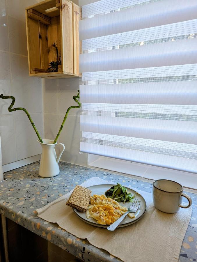 Sebastian Studio Apartment Bucarest Exterior foto