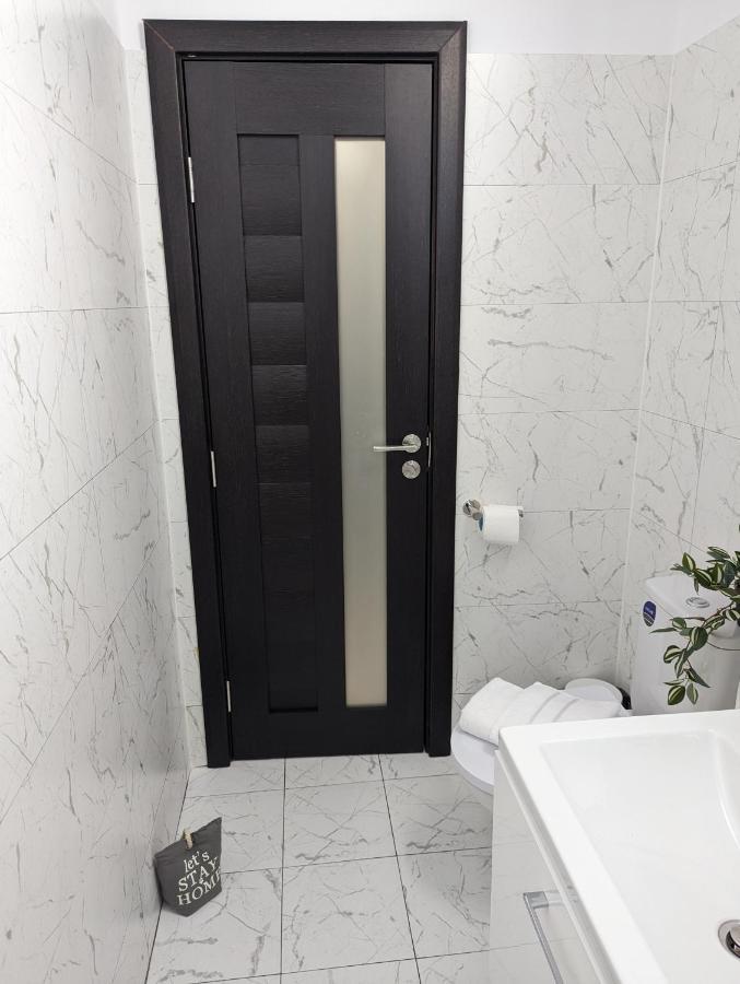 Sebastian Studio Apartment Bucarest Exterior foto