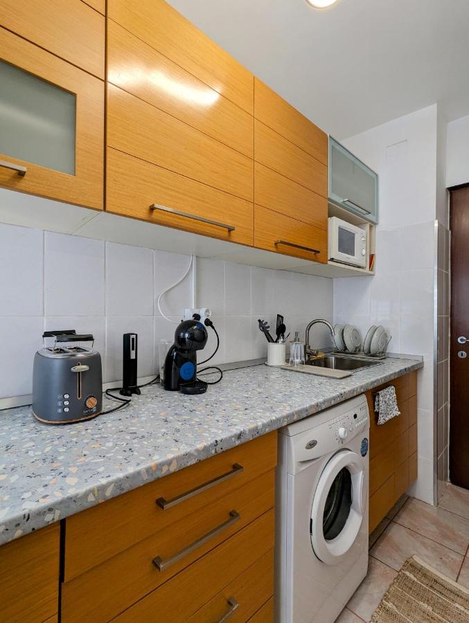 Sebastian Studio Apartment Bucarest Exterior foto