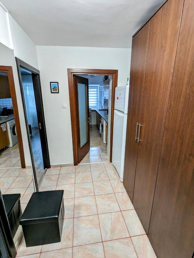 Sebastian Studio Apartment Bucarest Exterior foto